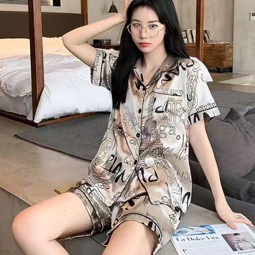 FG2  Yesy Fashion  Set Piyama Satin Kancing Wanita Motif Kelinci  Bahan Lembut Stylish  Cozy ks