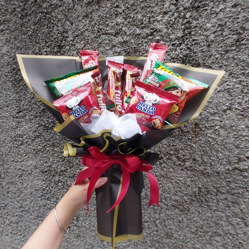 

Charara (Large) Bucket Snack Murah Free Packing dan Greeting Card Kartu Ucapan || hadiah gift bouquet baket buket wisuda birthday graduation