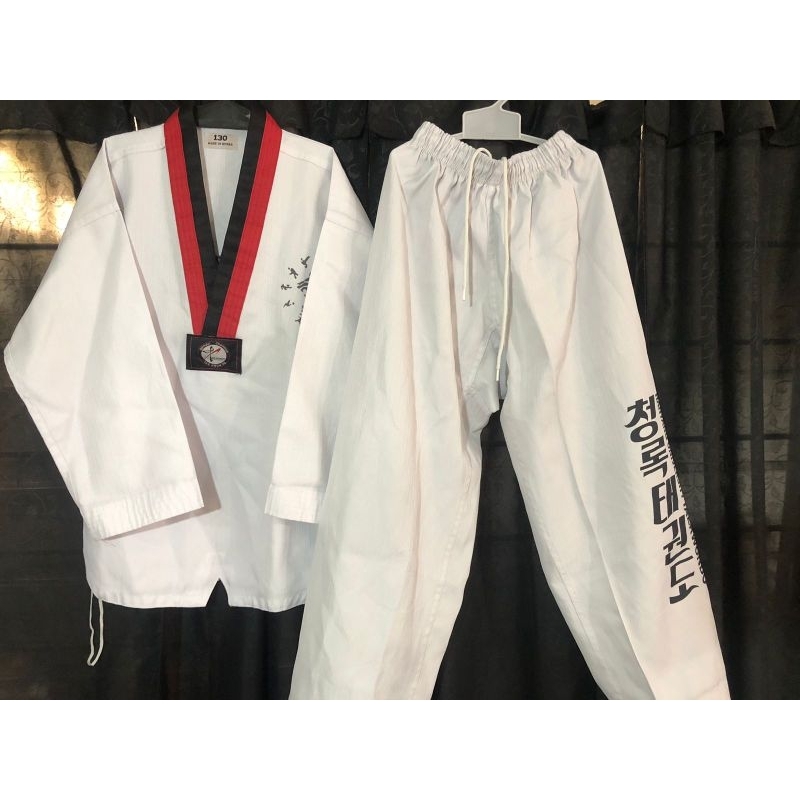 Dobok Taekwondo Size 130 Olympic Champion