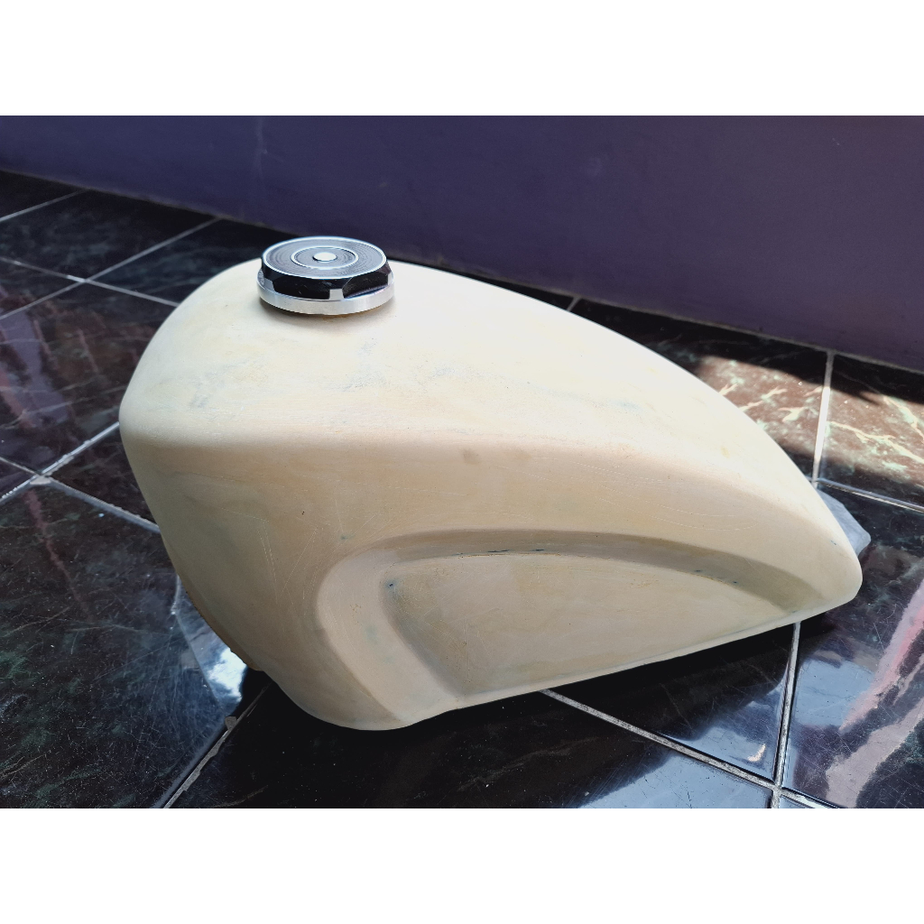 Tangki Custom Harley Tekuk Dempul Halus Bobber Sportster Tengki Harley davidSoon Free Tutup Thunder