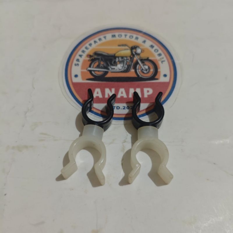 Plastik Klip Klem Selang Selang Kabel  Kabel Body Dll Bida diputar Ukuran 12 mm = 12 mm Mobil Univer