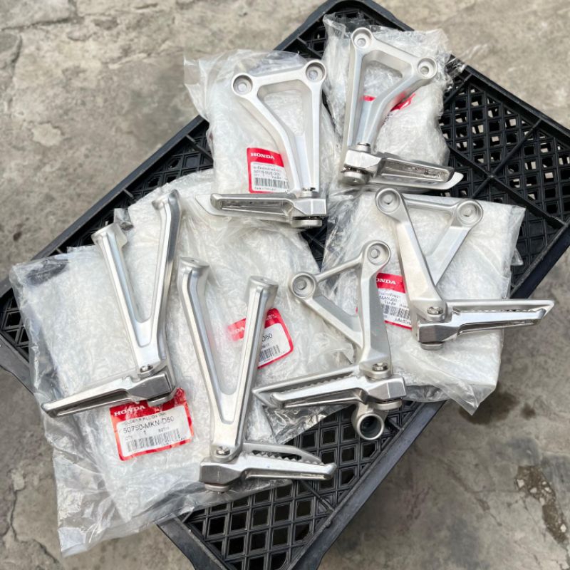 FOOSTEP CBR 500 650 1000 ORIGINAL AHM HONDA POSTEP CBR 500 650 100 ORIGINAL AHM PEN MODIF STAINLES 3