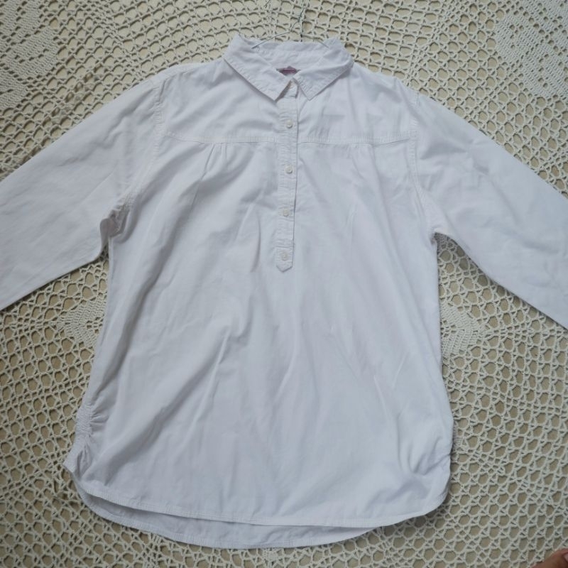 (PRELOVED) Kemeja Katun Putih St.Yves