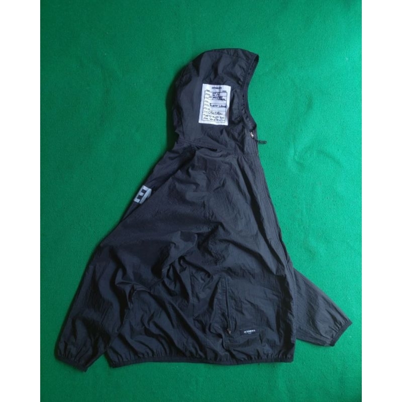vetements windbreaker jacket