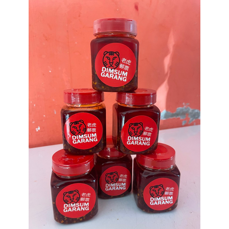 

HALAL Hot Chilli Oil Original/Minyak Cabai Asli/Szechuan Chilli Oil/Sichuan Chilli Oil 200gr