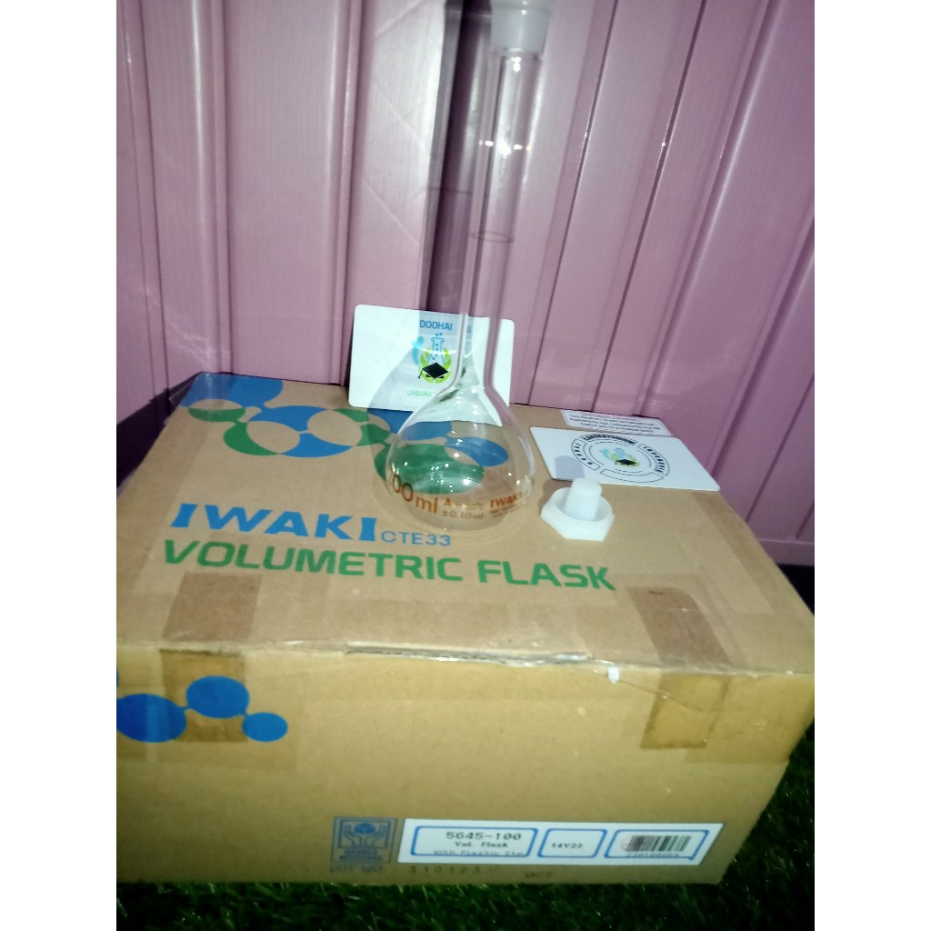 Labu ukur Iwaki 100 ml, volumetric flask, Labu tentukur
