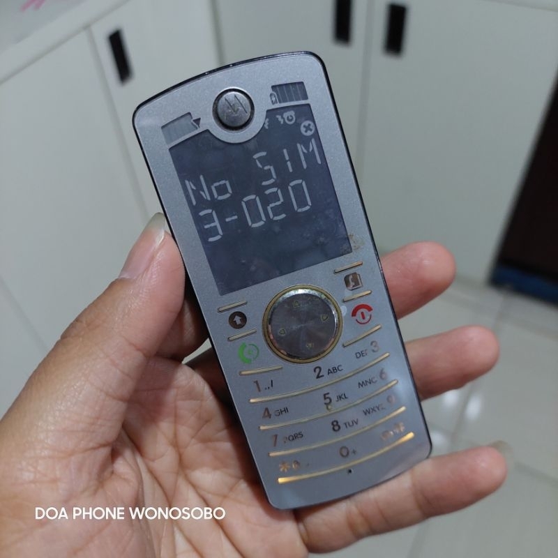 MOTOROLA F3C BAHAN / MINUS