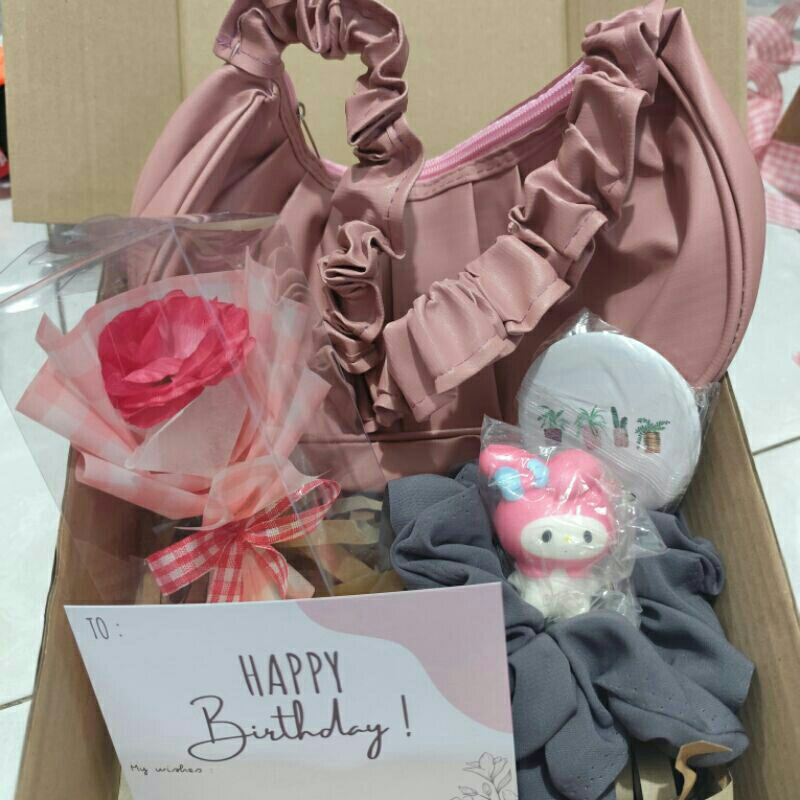 

paket tas hampers hijab