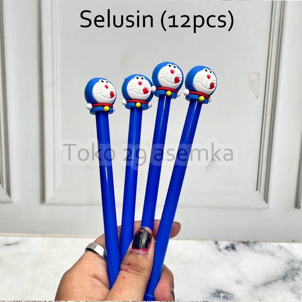 

SELUSIN (12 PCS) PULPEN GEL DORAEMON PEN PENA BOLPEN BOLPOIN LUCU ANAK ALAT TULIS KANTOR SEKOLAH MURAH