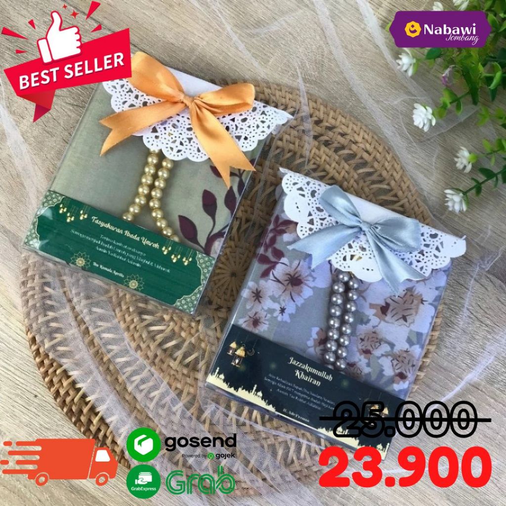 

Hampers Jilbab Segiempat Motif Souvenir Oleh Oleh Haji dan Umroh Free Kartu Ucapan Jombang
