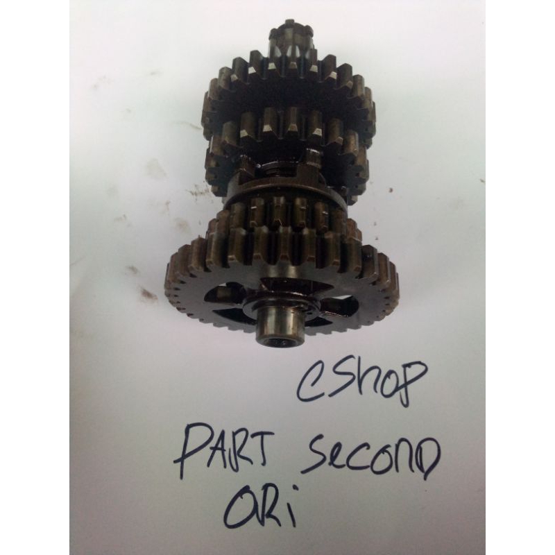 as gir depan Vega ZR