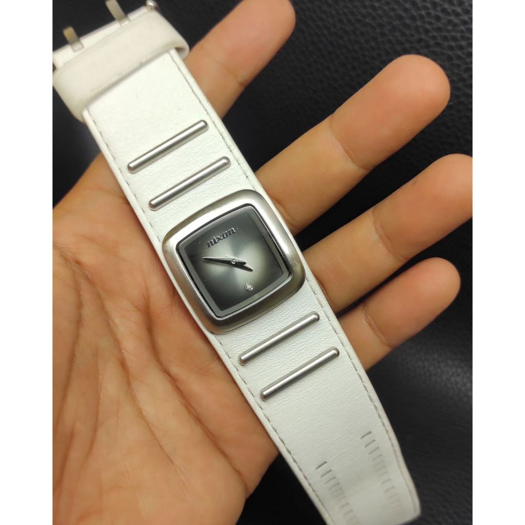 jam tangan Nixon collection unisex watch
