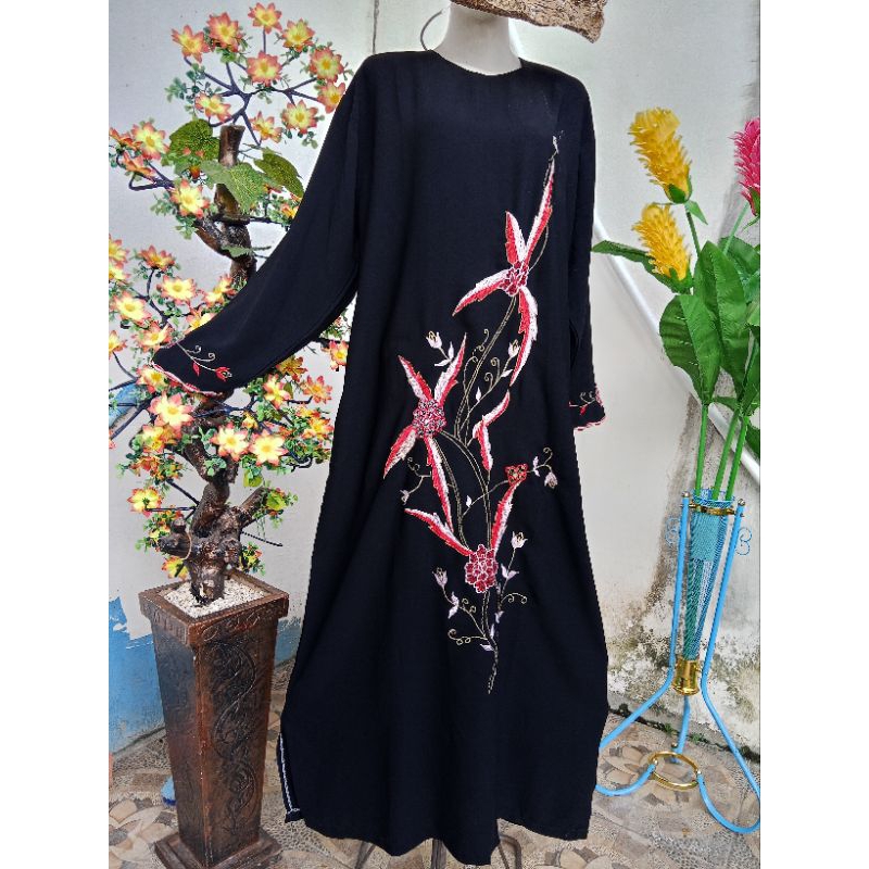 Abaya Hitam Bordir Bunga