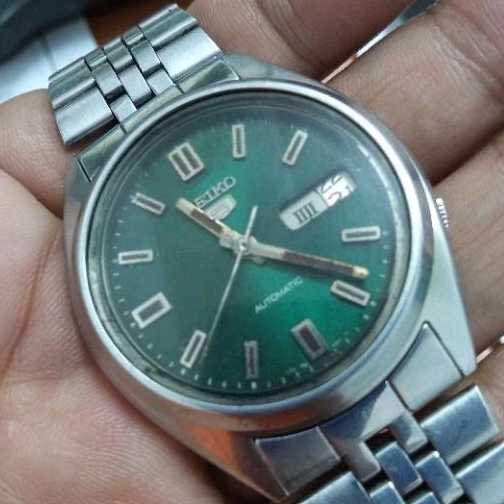 JAM TANGAN SEIKO 5 AUTOMATIC JAPAN VINTAGE 7009 3040 GREEN LANGKA