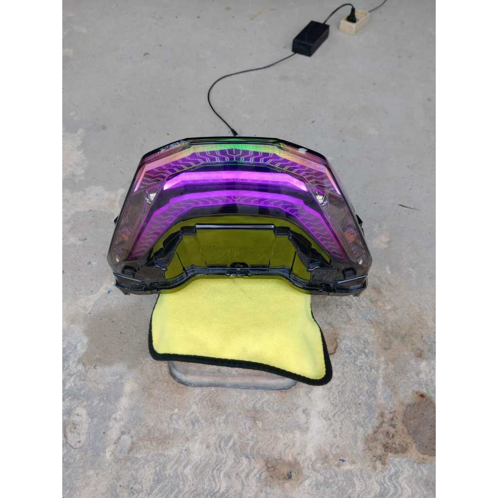 Stoplamp PCX160 custom Slimframe 69D KWOKWOKWOKWOK