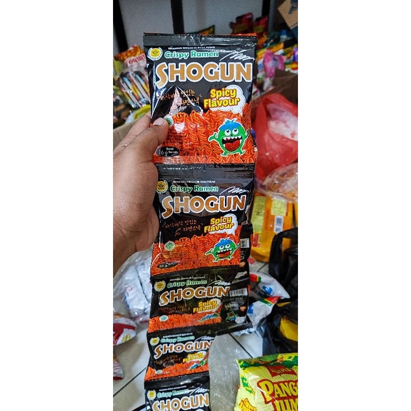 

Makanan Ringan Crispy Ramen Shogun Spicy Flavour 16 gr, per renteng isi 10 pcs