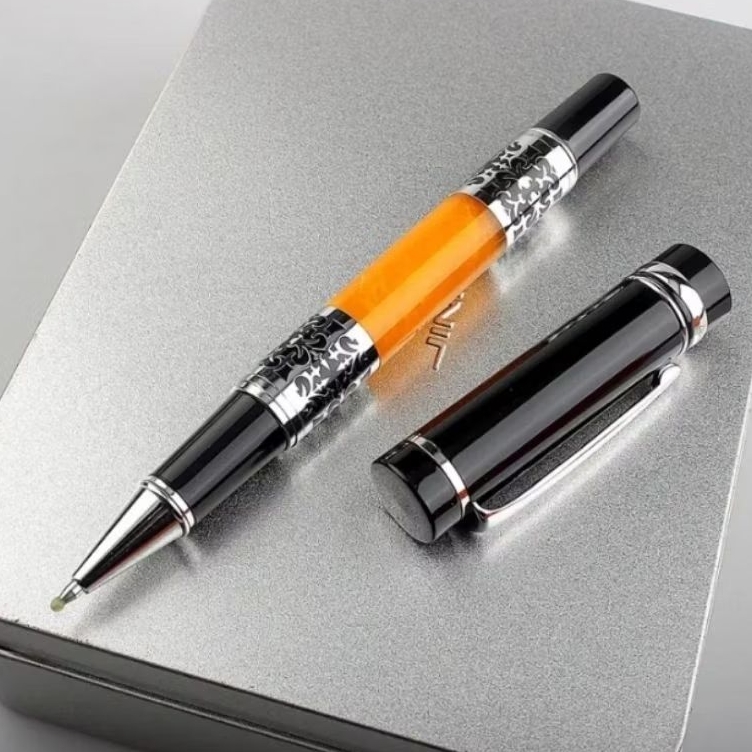 

Pulpen Metal Luxury Roller Ball Gratis Grafir Nama Dan Box Exlusive