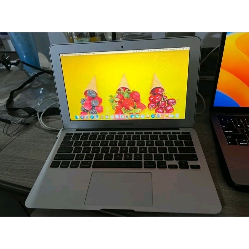 macbook 2010 11"