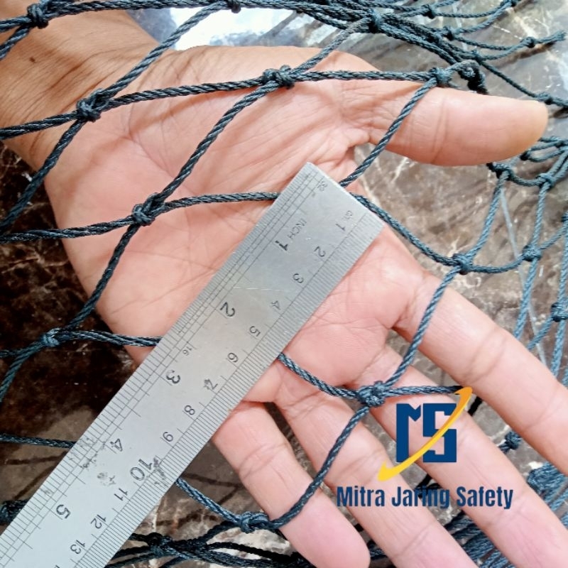 jaring lapangan futsal