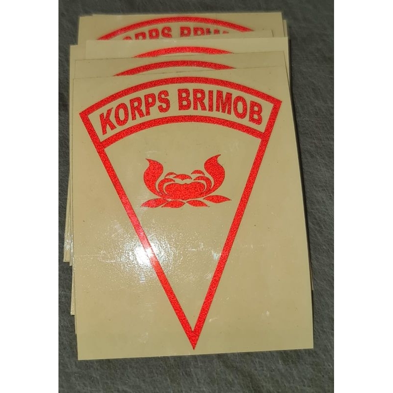 

STIKER TIMBUL SEGITIGA BRIMOB