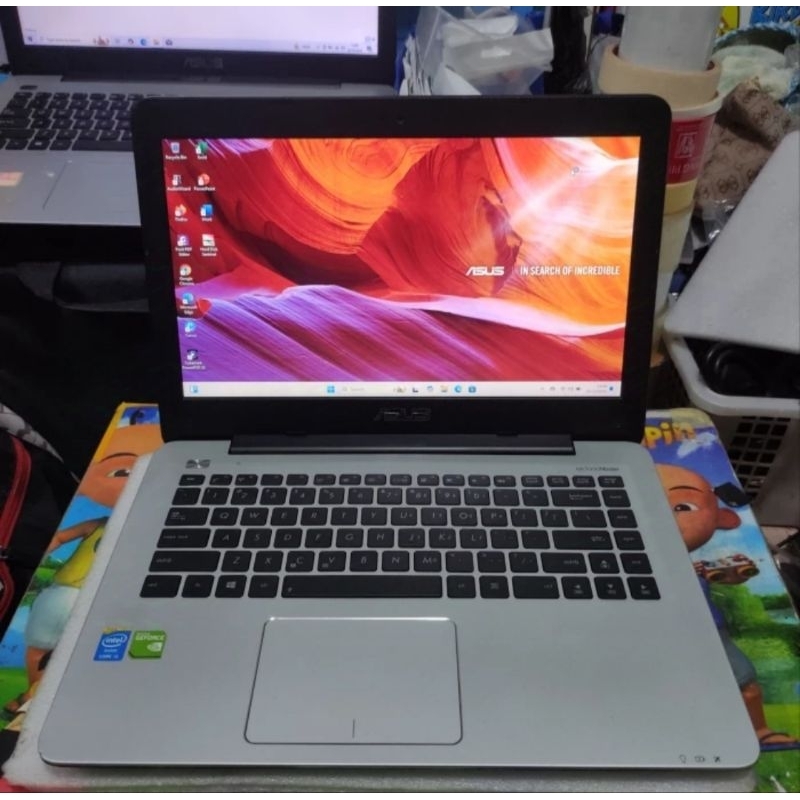 Second Laptop Asus X455LF (Core i5-Ram 8GB-SSD 240GB-Nvidia 2GB)