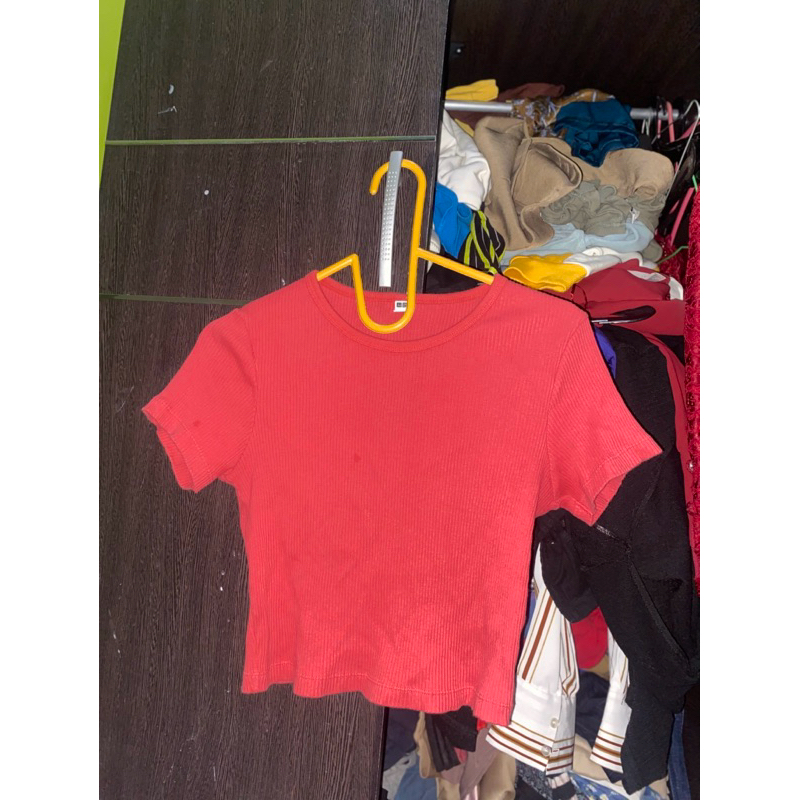 uni crop preloved