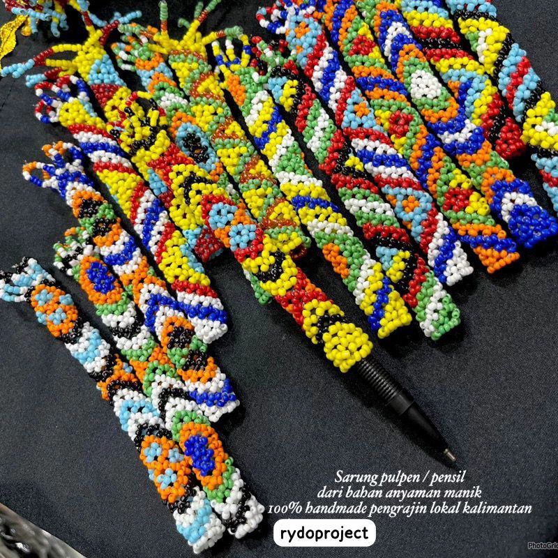 

Sarung Pulpen Manik Handmade
