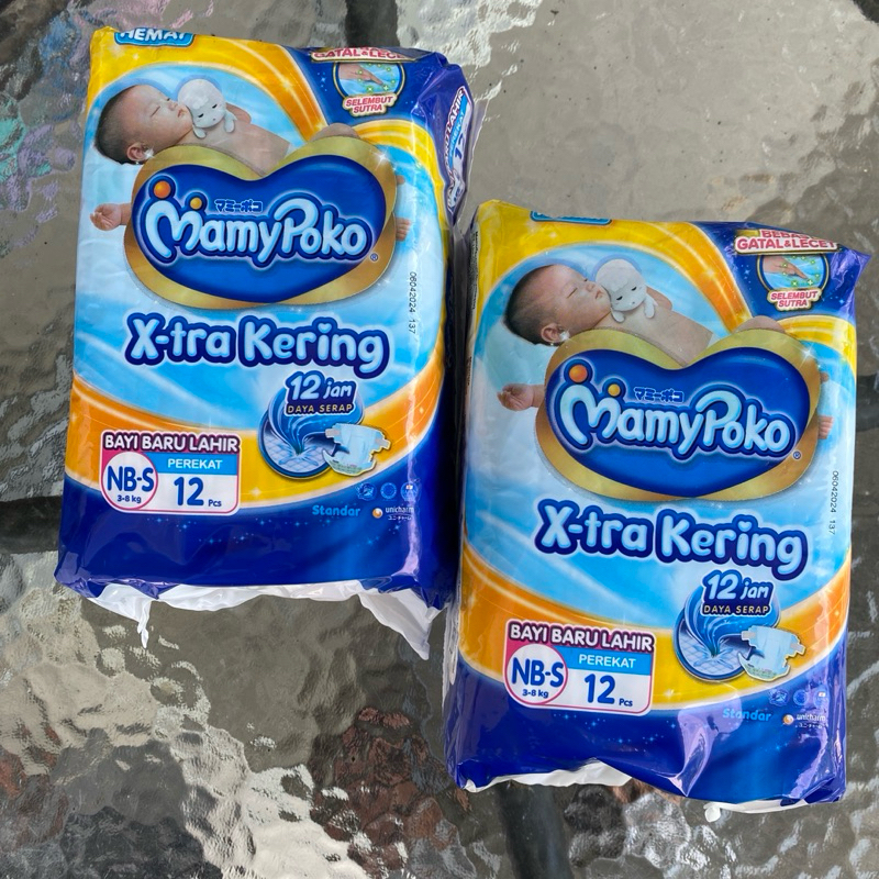 MamyPoko Xtra Kering NB-S 12 tipe Perekat / Mamy Poko NBS12 / Popok Bayi Baru Lahir isi 12