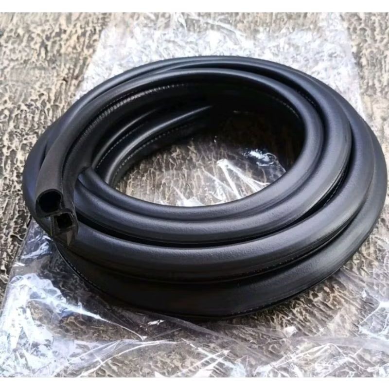 KARET BALON BODY PINTU SAMPING SX4 X-OVER