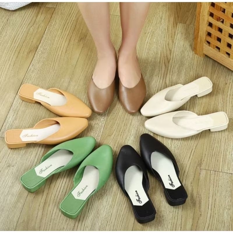 SEPATU SANDAL SLIP ON POLOS WANITA