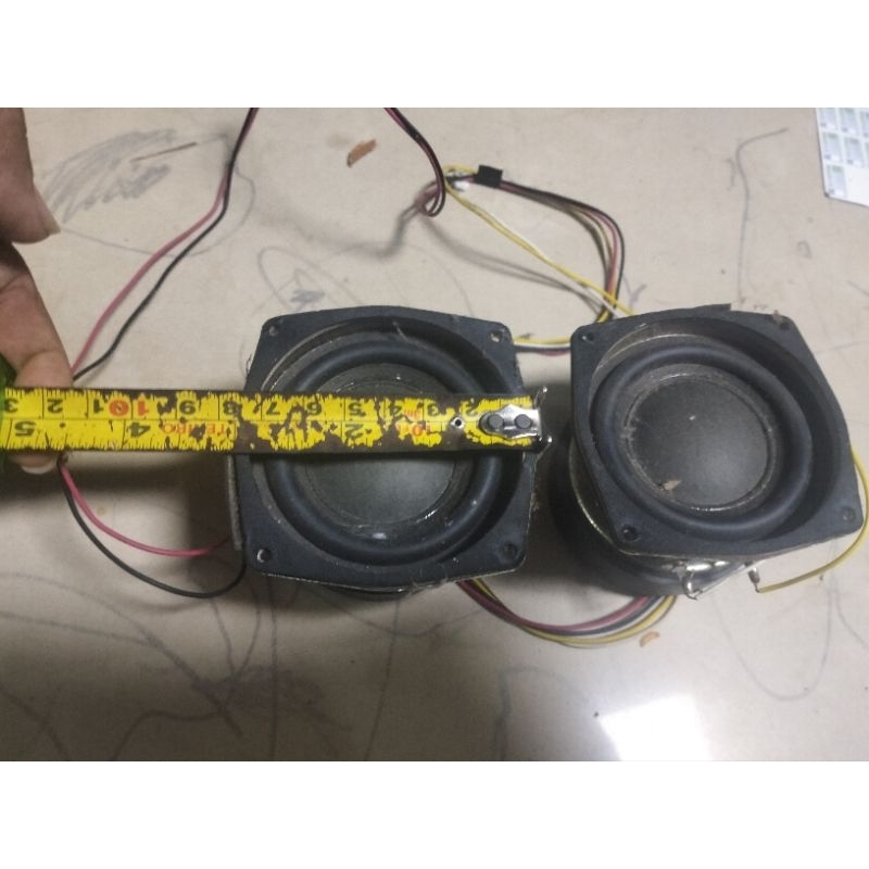SPEAKER BEKAS TV POLYTRON 32D905 15 WATT 4OHM 8CM
