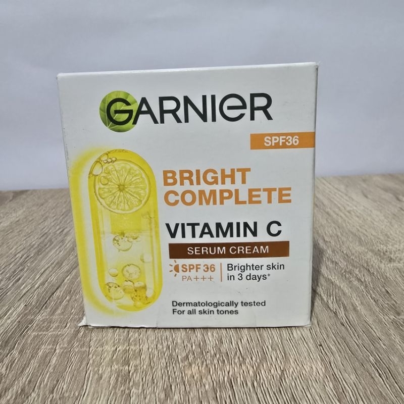 [50 ml] Garnier Day Cream Krim Siang Bright Complete Vitamin C Serum Day Cream Krim Siang 50 ml