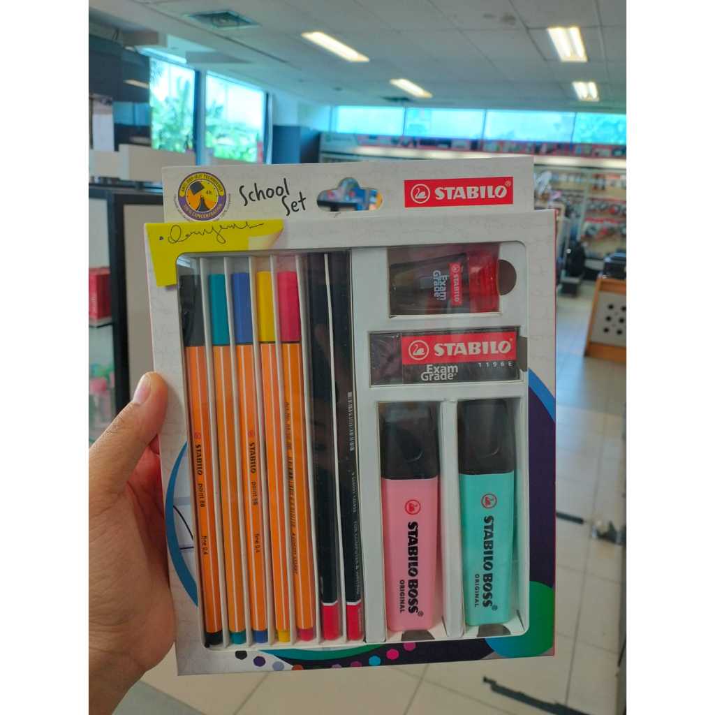 

Gramedia - STABILO SCHOOL SET