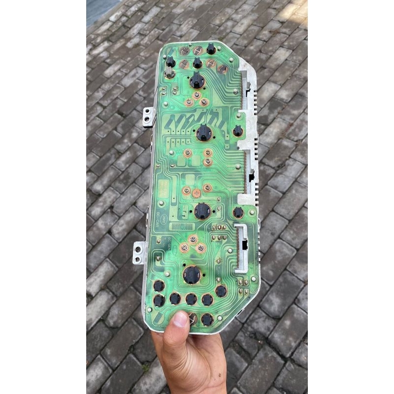 Spidometer Kia Rio SF Th2005