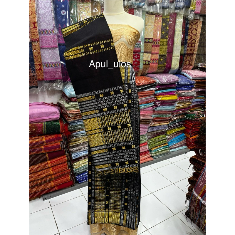 Songket pucca bunga hitam tumpal gold tenun tangan asli