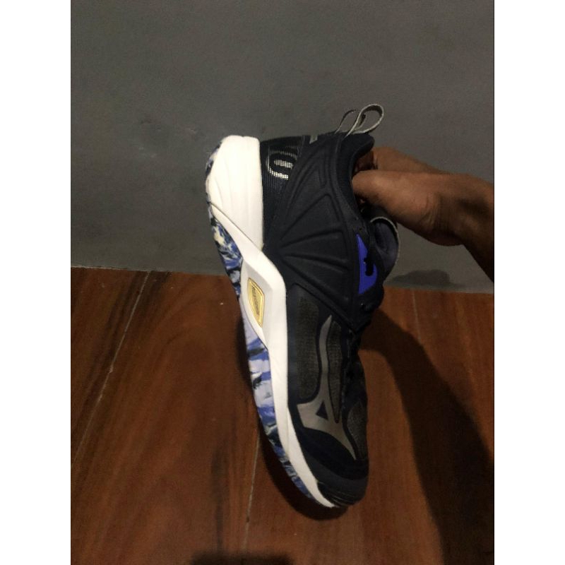 Mizuno momentum 2 second original