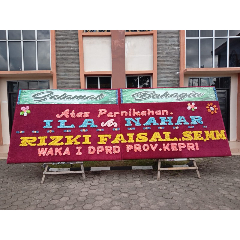 PAPAN BUNGA SUYOK TANJUNGPINANG / KARANGAN BUNGA TANJUNGPINANG