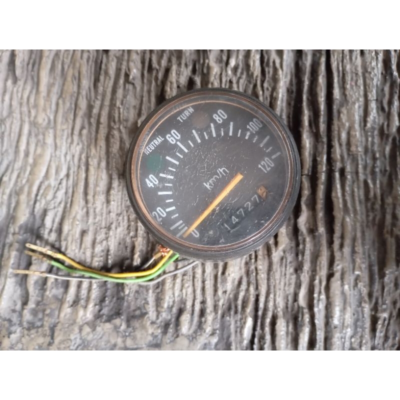 speedometer CB100 original