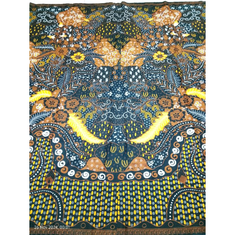 sarung batik laseman Gus Kautsar