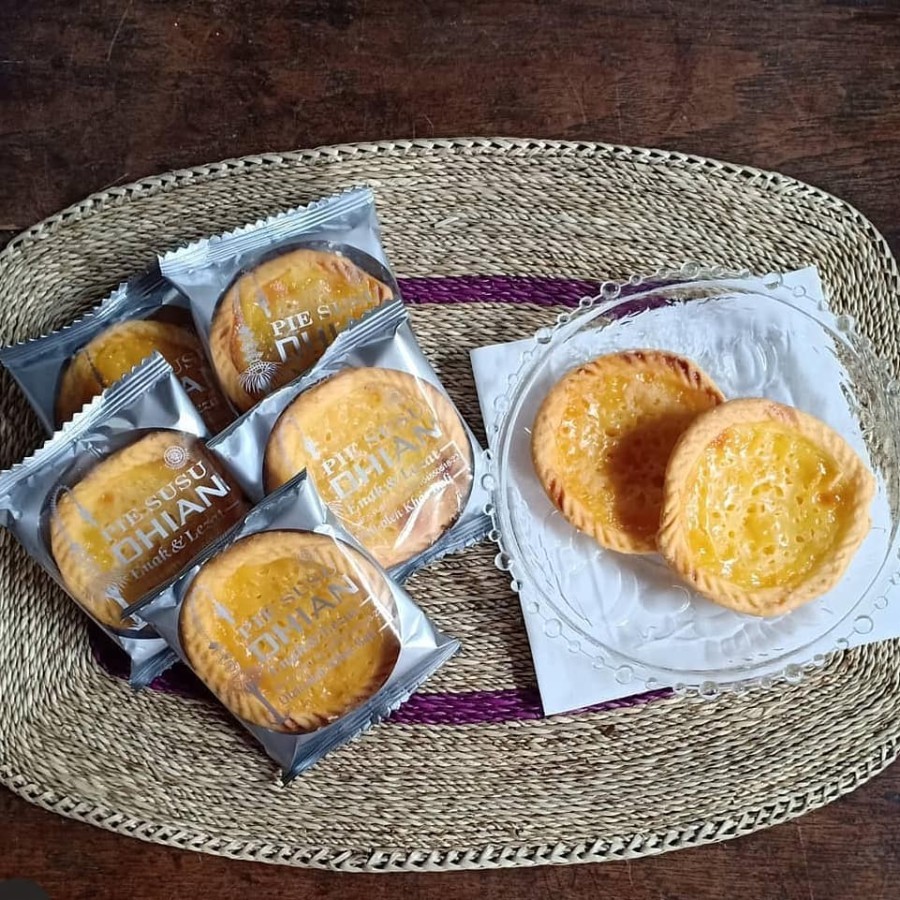 

Pie Susu Dhian Original isi 25 pcs Oleh Oleh Khas Bali