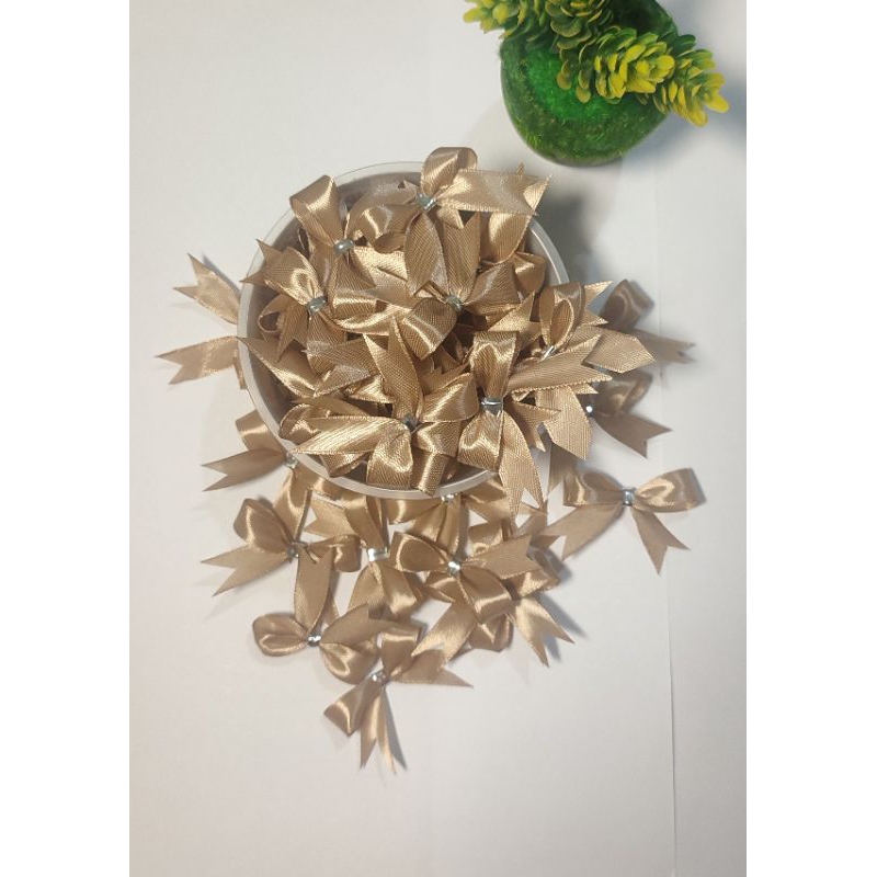 

pita souvenir siap pakai isi 50,100 pcs, pita murah, pita kain satin