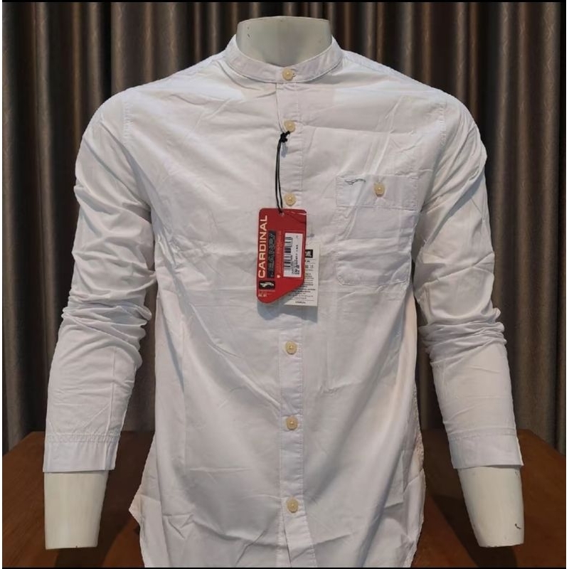 Cardinal C2452J08A Pakaian Pria Kemeja Koko Jeans Lengan Panjang Slim Fit Putih Polos