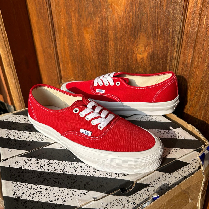 [ 100% ORIGINAL ] Vans Authentic Vault OG LX Red/White