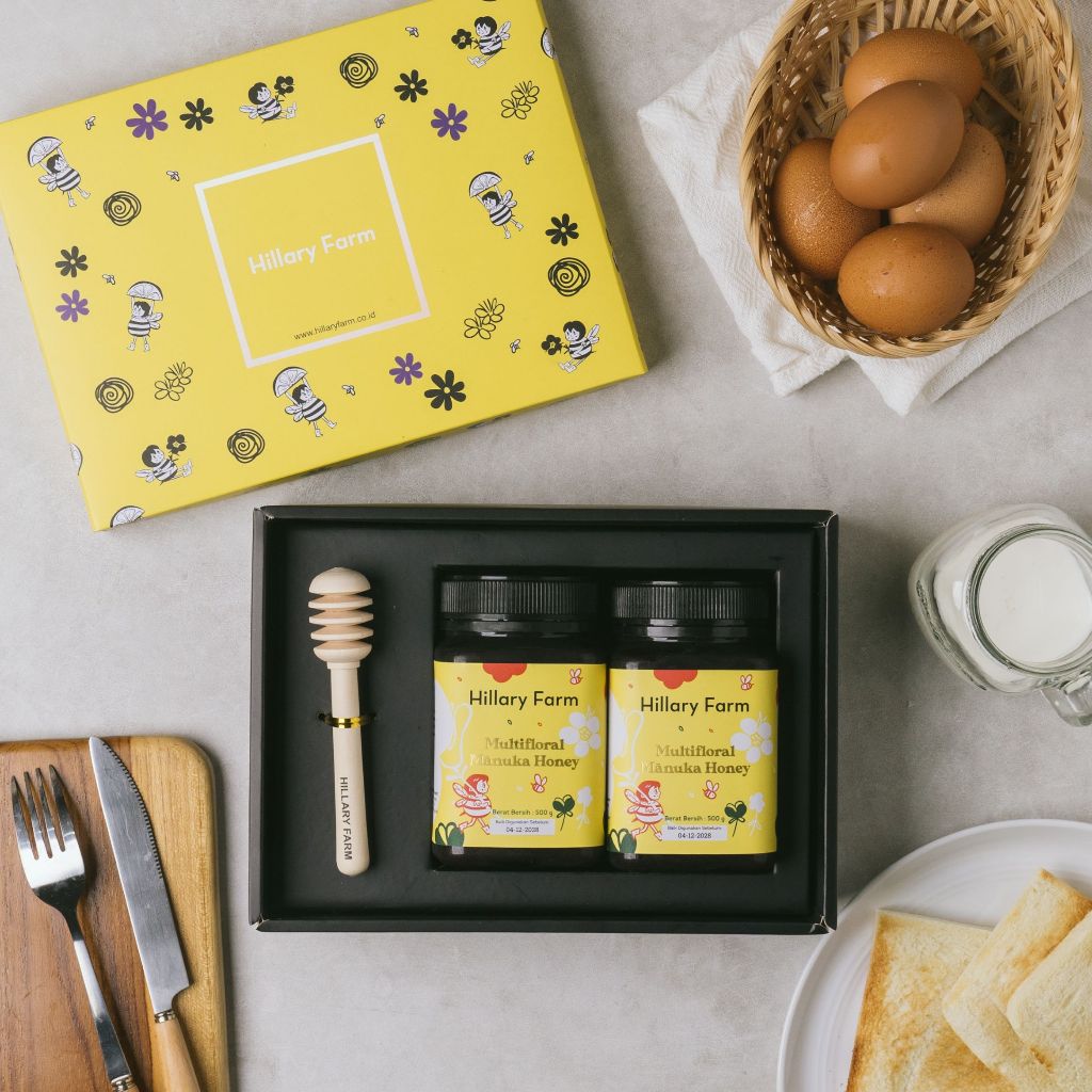 

Hampers Multifloral Manuka Honey 500gr + Multifloral Manuka Honey 500gr Free Spoon Madu