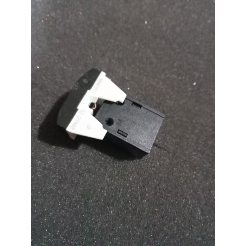 Relay Overload Freezer Box GEA Chest Freezer | AB-208-R