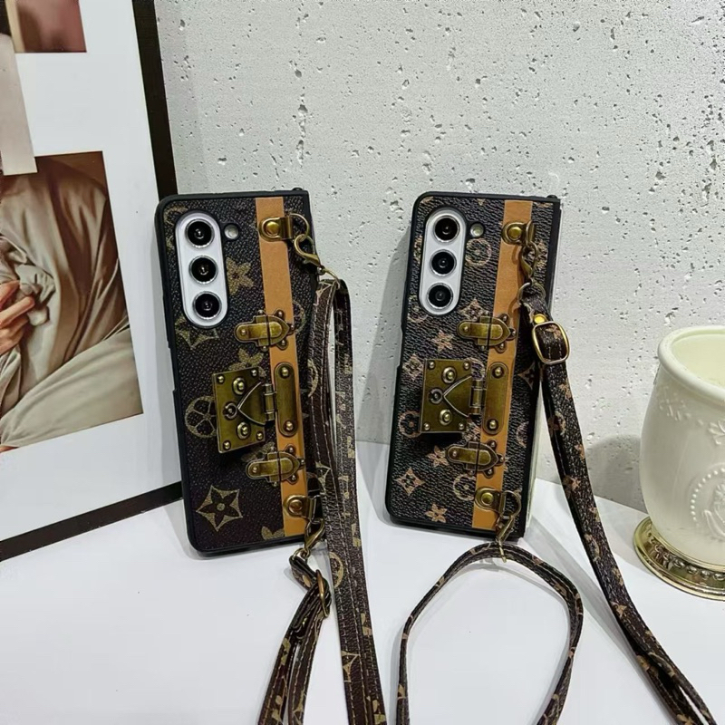 Case samsung zflip 3 flip 4 flip 5 flip 6 fold 3 fold4 fold 5 Branded LV bahan leater full bodi sang