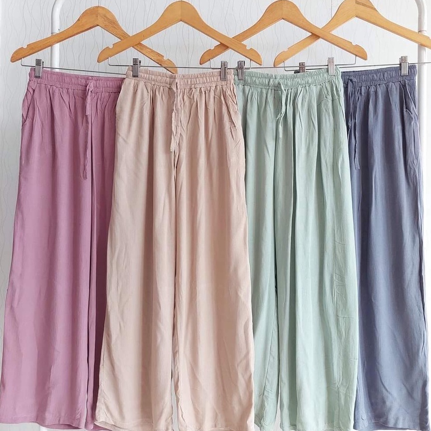 Langka Kulot UNIQLO Anak Tanggung Usia 612 Tahun  children rayon culottes  UNIQLO kids culottes  Cel