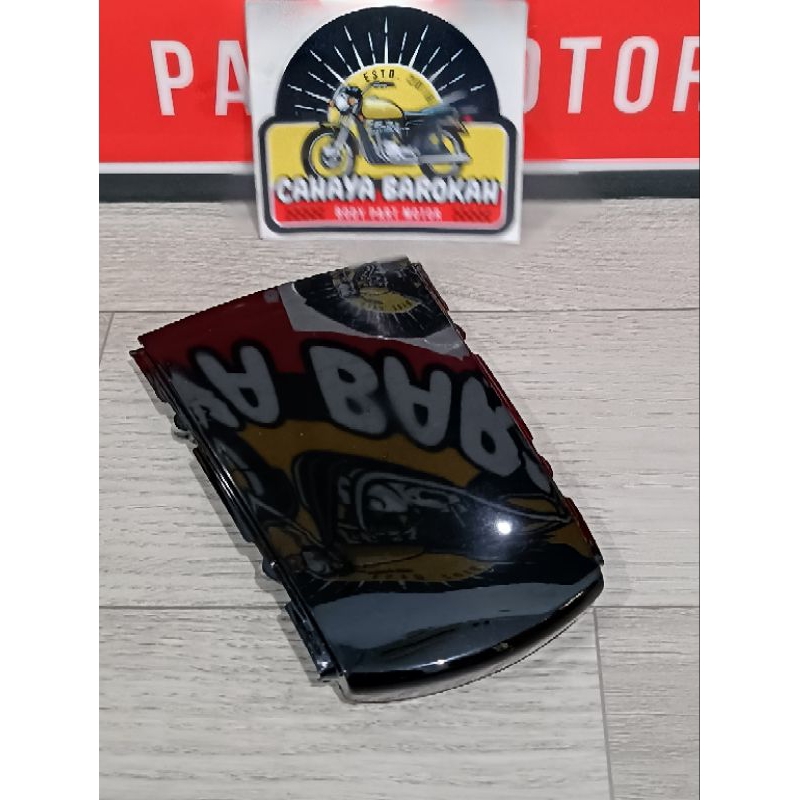 PET STOP TUTUP SAMBUNGAN BODY BELAKANG SUPRA X 125 2006-2014 NARITA