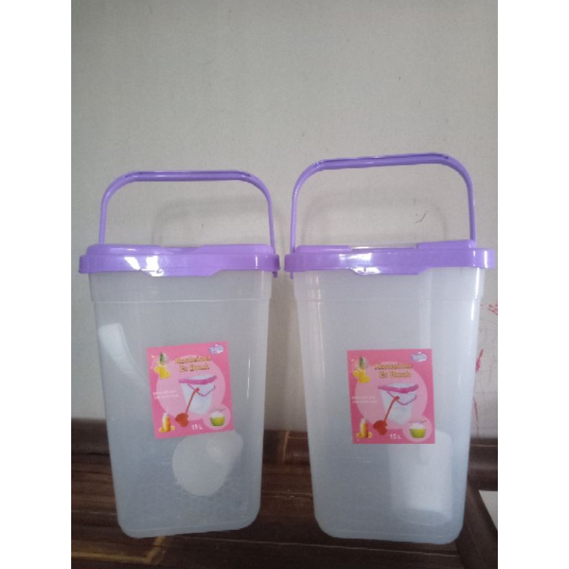Kontener es buah.Toples es buah 15 liter