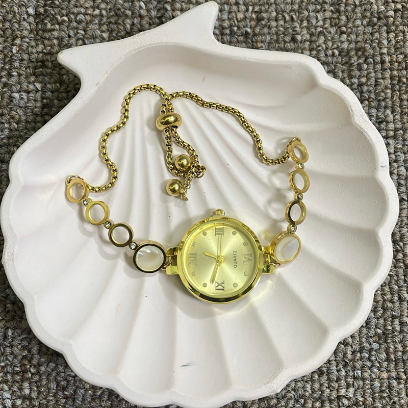 Jam Tangan Titanium Anti Karat Gold Wanita, Aksesoris Fashion Wanita